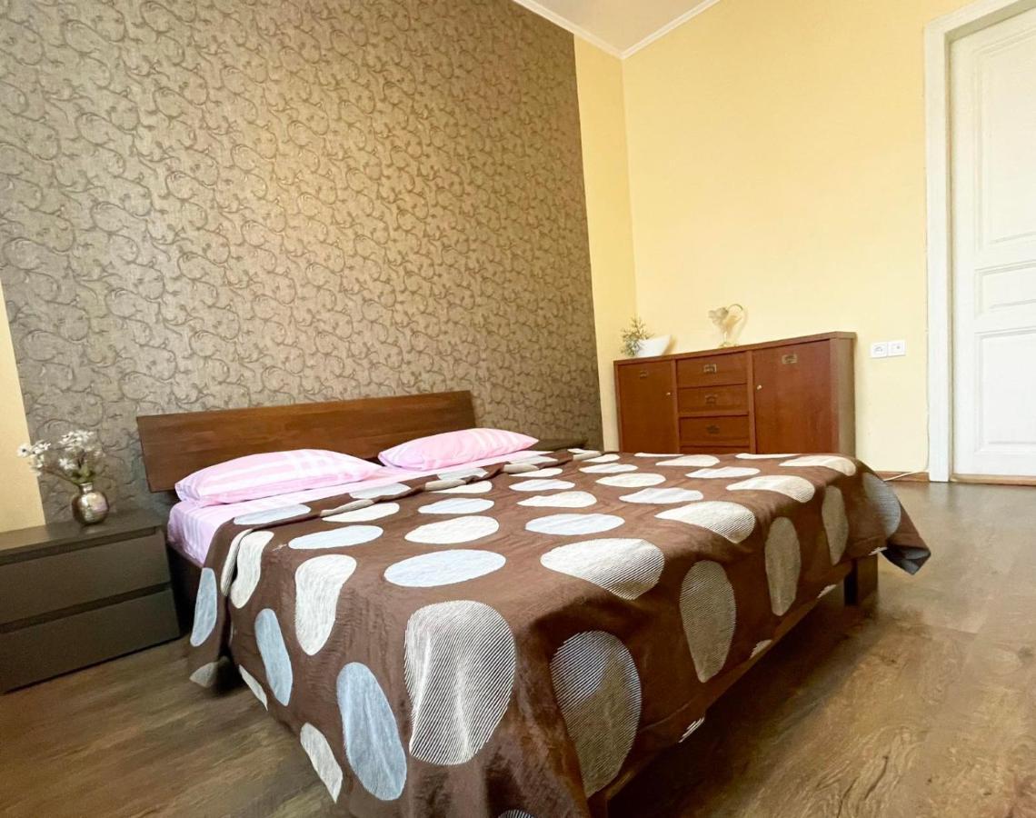 Крехівська 5,Апартаменти В Центрі, Дві Спальні Lemberg Exterior foto